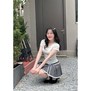 Set áo brandy cổ ren ngắn tay basic phối chân váy xếp ly đính nơ d...