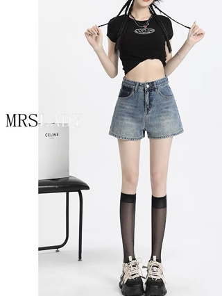 Quần Short Jeans Nữ , Quần Đùi Nữ Chất Liệu Denim Thiết Kế Điểm Ha...