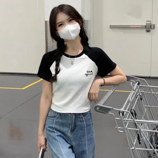 Áo Croptop Nữ Tay Ngắn Cổ Tròn Chất Thun Gân Co Dãn, Áo Thun Cropt... Áo Croptop Nữ Tay Ngắn Cổ Tròn Chất Thun Gân Co Dãn, Áo Thun Cropt...