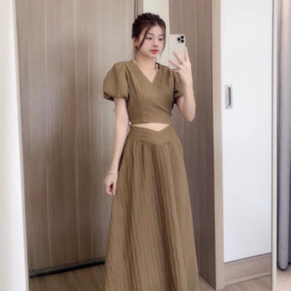 Set Áo Cổ V Buộc Nơ Lưng Kèm Chân Váy Dài, Set Áo Croptop tay Bồng...