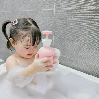 Sữa Tắm Gấu Dâu 2IN1 Dành Cho Trẻ Em 300ml ,an toàn dịu nhẹ , khôn...