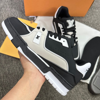Giày thể thao LV54 đen trắng bản cao cấp Siêu Hot Hit Full Box...