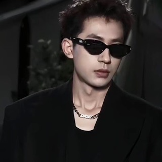 Kính râm nữ mắt mèo thời trang đi biển, kính mát thời thượng Gumih...