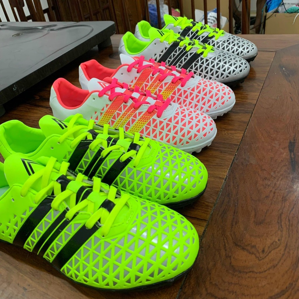 [Tặng Tất] GIày bóng đá ba sọc CT3 Phiên bản ACE siêu đẹp,mới ra m...