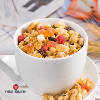 Ngũ cốc Calbee Đỏ, Ngũ cốc hoa quả Calbee 750g Nhật Bản...