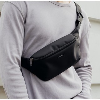Túi Đeo Chéo Nam Nữ Leonardo - Crossbody Bag Oxford - Vải Oxford K... Túi Đeo Chéo Nam Nữ Leonardo - Crossbody Bag Oxford - Vải Oxford K...