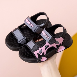 Giày sandal đế mềm phong cách thời trang hè cho bé trai tiểu học... Giày sandal đế mềm phong cách thời trang hè cho bé trai tiểu học...