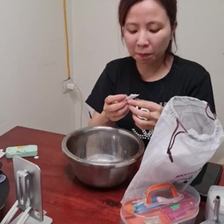 Màng bọc thực phẩm co giãn siêu dai có chun hình túi gấu set 100 c... Màng bọc thực phẩm co giãn siêu dai có chun hình túi gấu set 100 c...