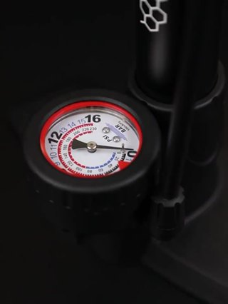 Máy bơm xe đạp và xe máy nhỏ gọn cầm tay AXK có đầu van đa chức nă...