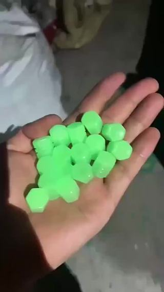 Nắp Van Bánh Xe Hơi / Xe Máy / Xe Tải Màu Dạ Quang Chống Bụi Bẩn T...