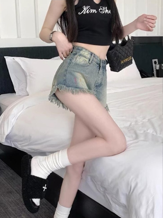 Quần Short Jeans Nữ , Quần Đùi Nữ Chất Liệu Jeans Phối Vẩy Sơn Tua...