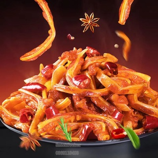 Tổng hợp các loại đồ ăn vặt cay thơm xúc xích ăn liền, đùi vịt, ch...