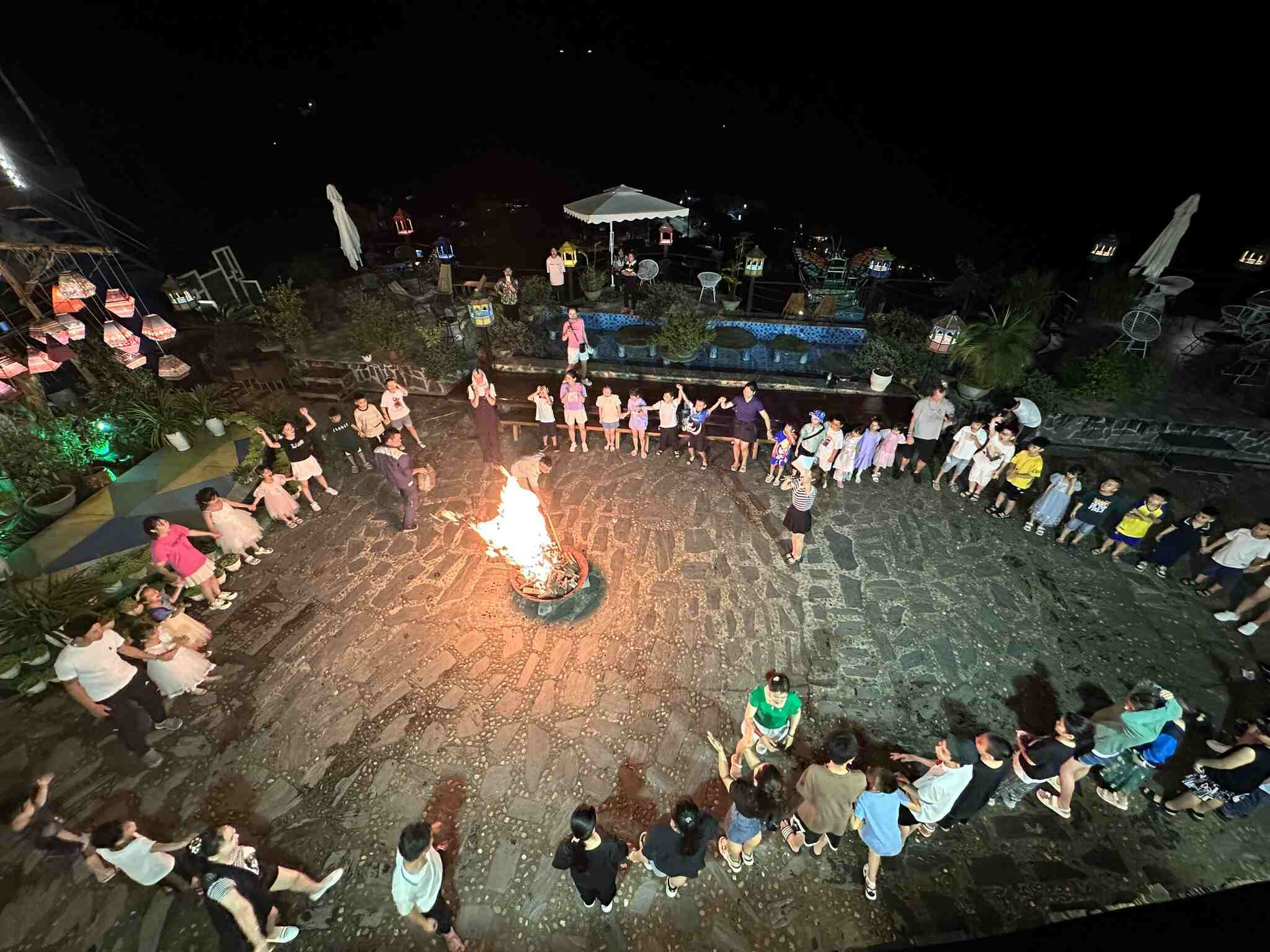 TOP 10 Khu Cắm Trại Và Nướng BBQ Tạ...