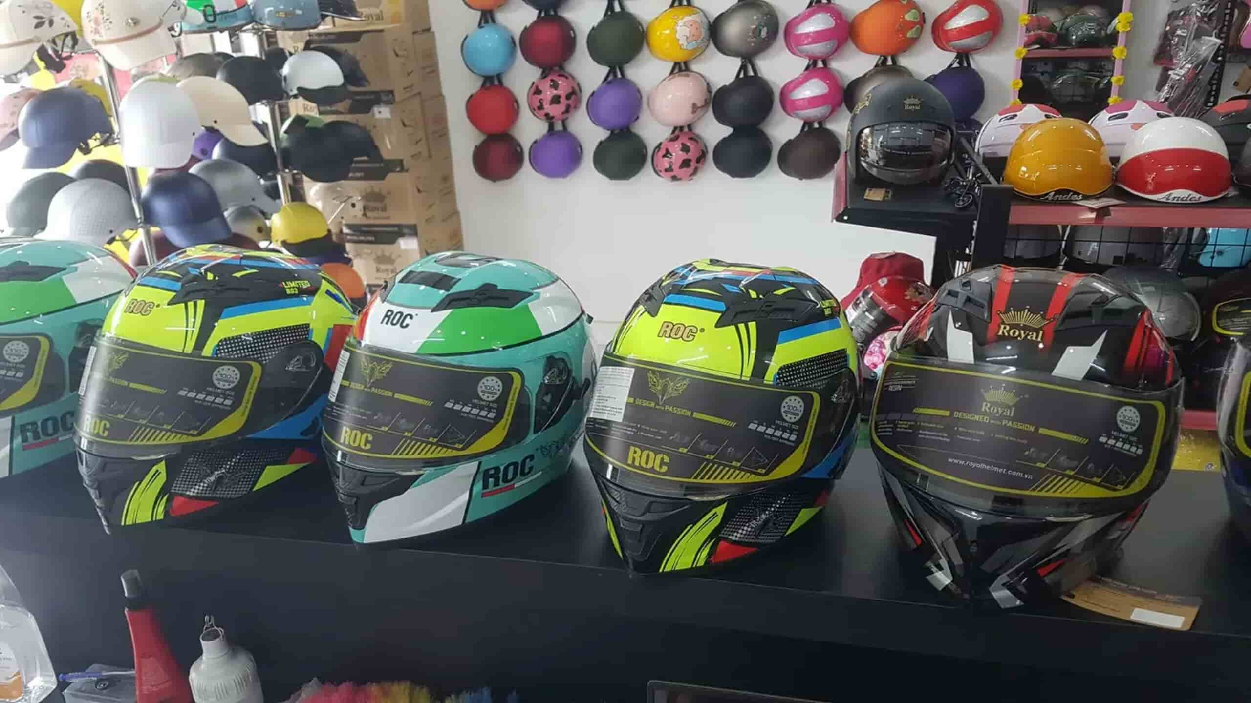 5. Cửa Hàng Phượt Store 73 – Nón Bảo Hiểm Bình Dương Đẹp