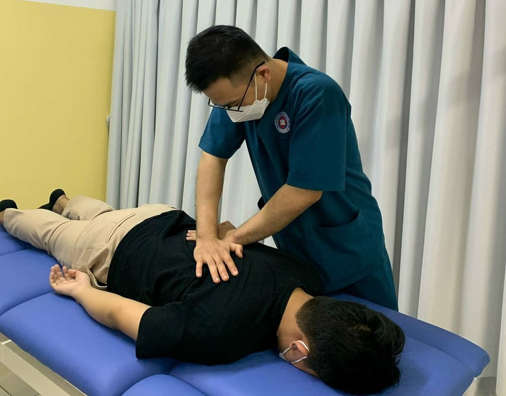 TOP 5 Địa Chỉ Nắn Xương Khớp Vĩnh P...