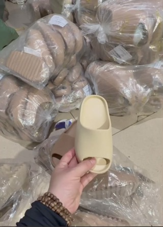 DÉP BÁNH MÌ ĐẾ CAO CHO BÉ TRAI VÀ BÉ GÁI...