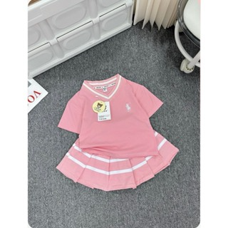 Sét váy ngựa cổ tim xếp li dành cho bé gái từ 9-35 kg áo chữ V họa... Sét váy ngựa cổ tim xếp li dành cho bé gái từ 9-35 kg áo chữ V họa...