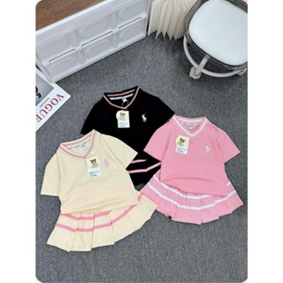 Sét váy ngựa cổ tim xếp li dành cho bé gái từ 9-35 kg áo chữ V họa... Sét váy ngựa cổ tim xếp li dành cho bé gái từ 9-35 kg áo chữ V họa...
